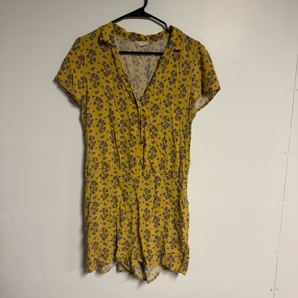 Aeropostale Yellow and Cream Floral Top